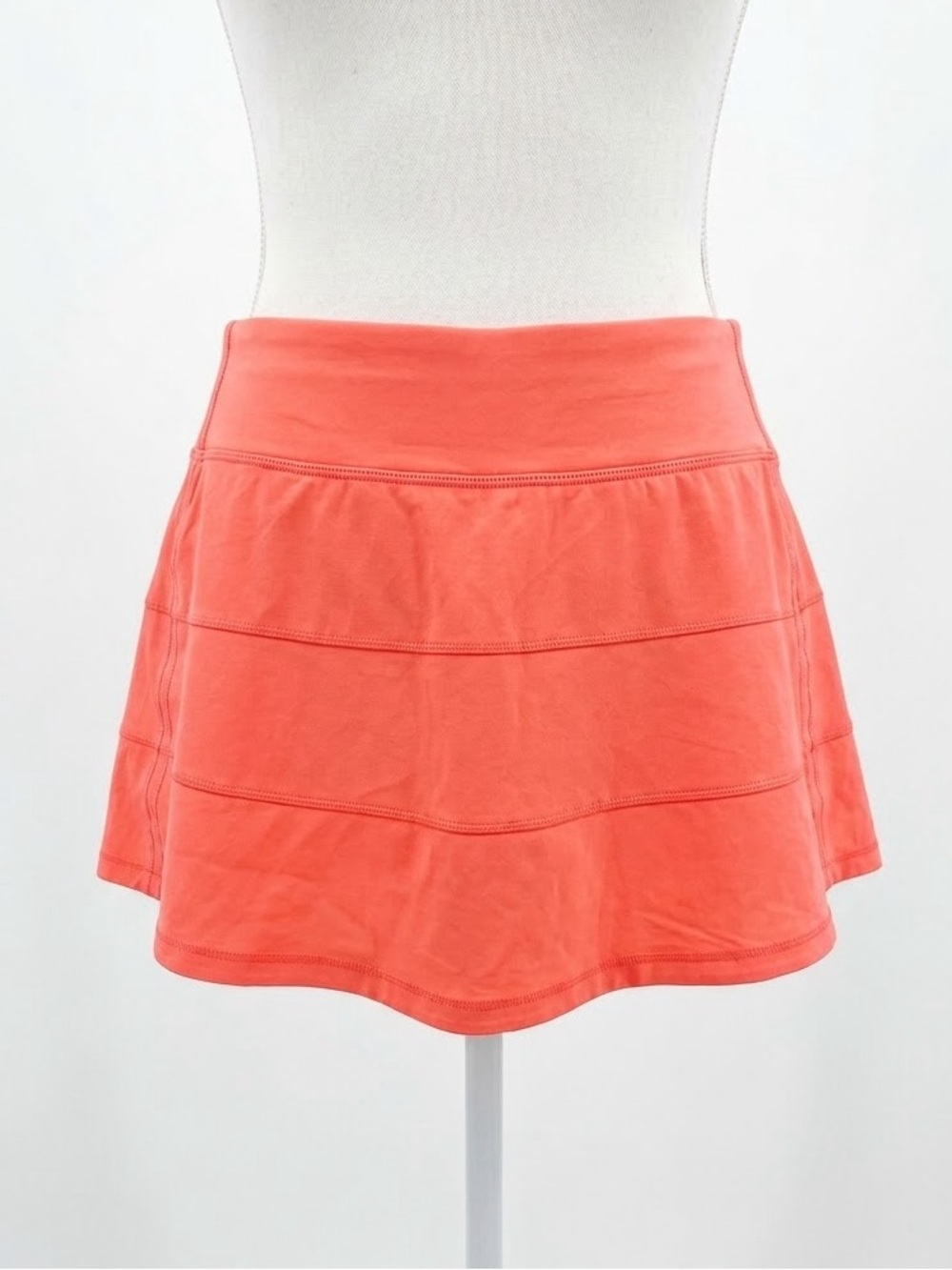 Lululemon Pace Rival Coral Tiered Skater Skirt Skort Size 6 Running Gym Tennis